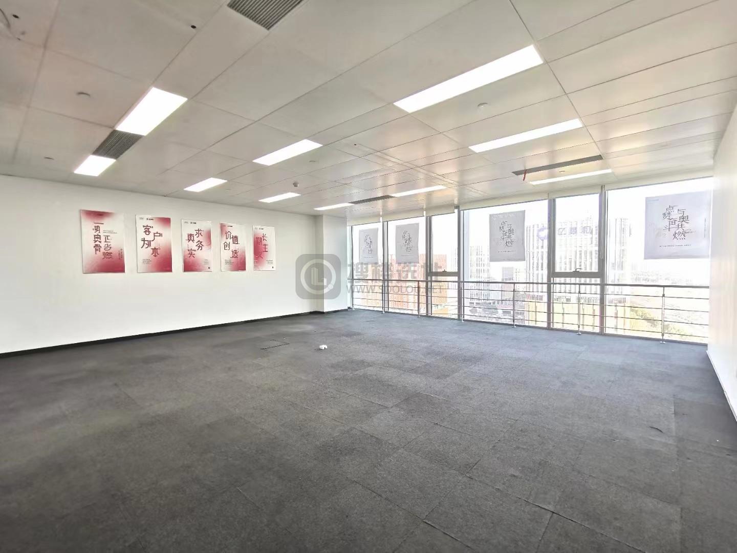 世茂城品面积553平