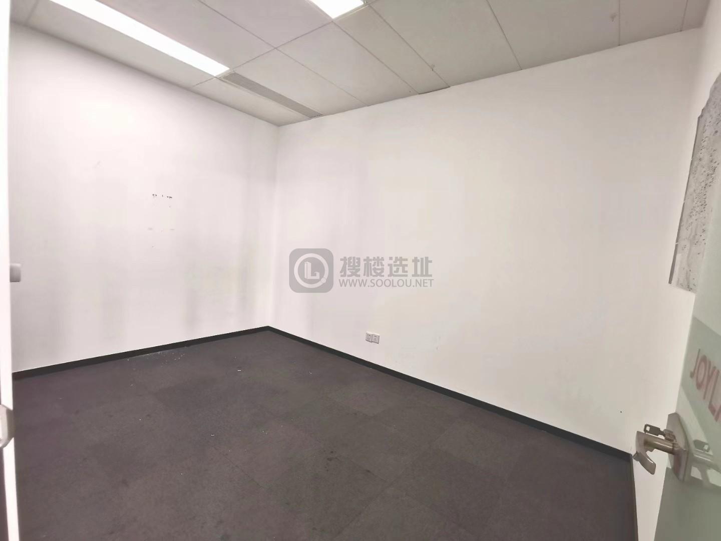 世茂城品面积553平