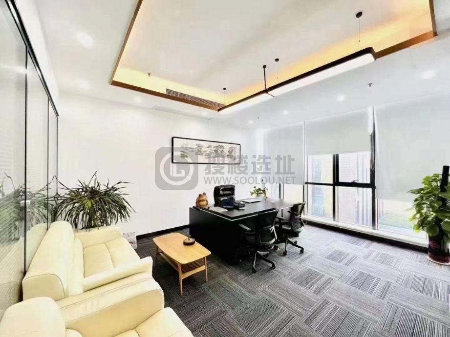 雨花客厅面积90平