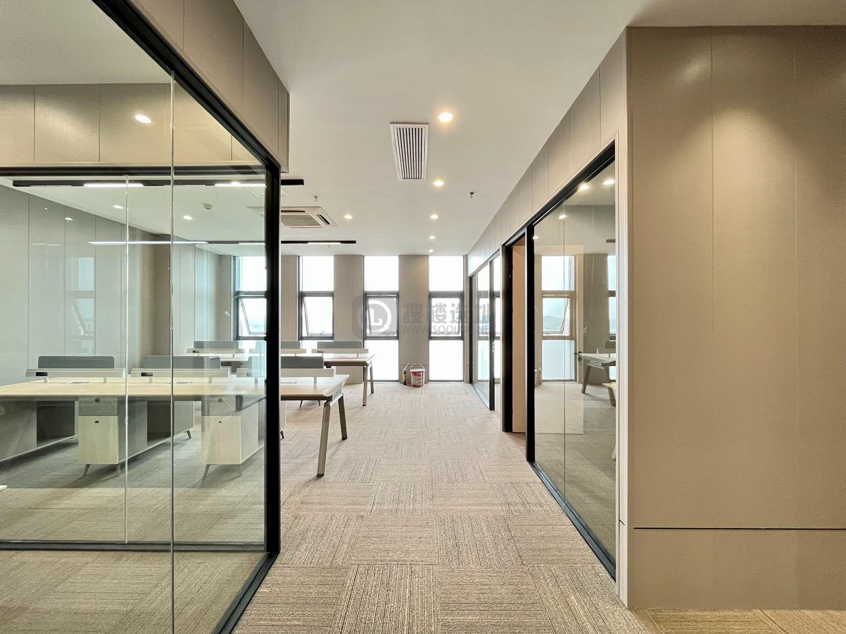 天溯科技园面积135平