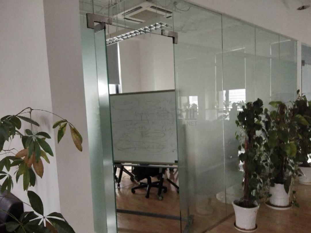 新华汇面积900平