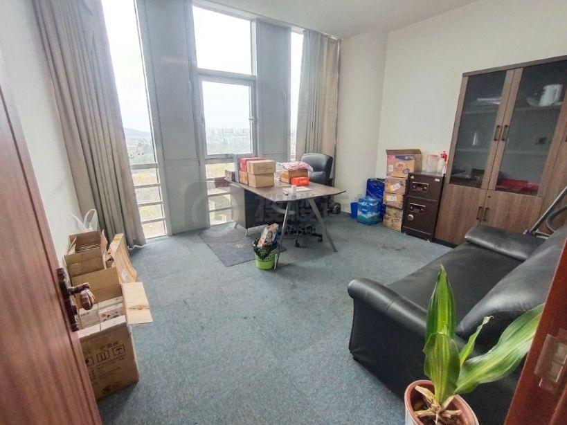 楚翘城面积270平