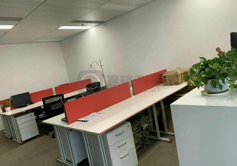 润和创智中心面积180平