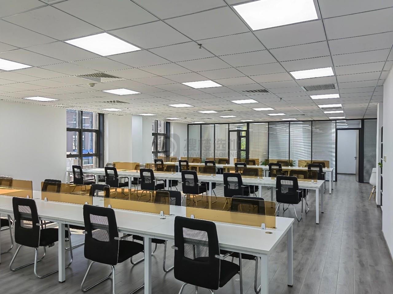 丰盛商汇面积368平