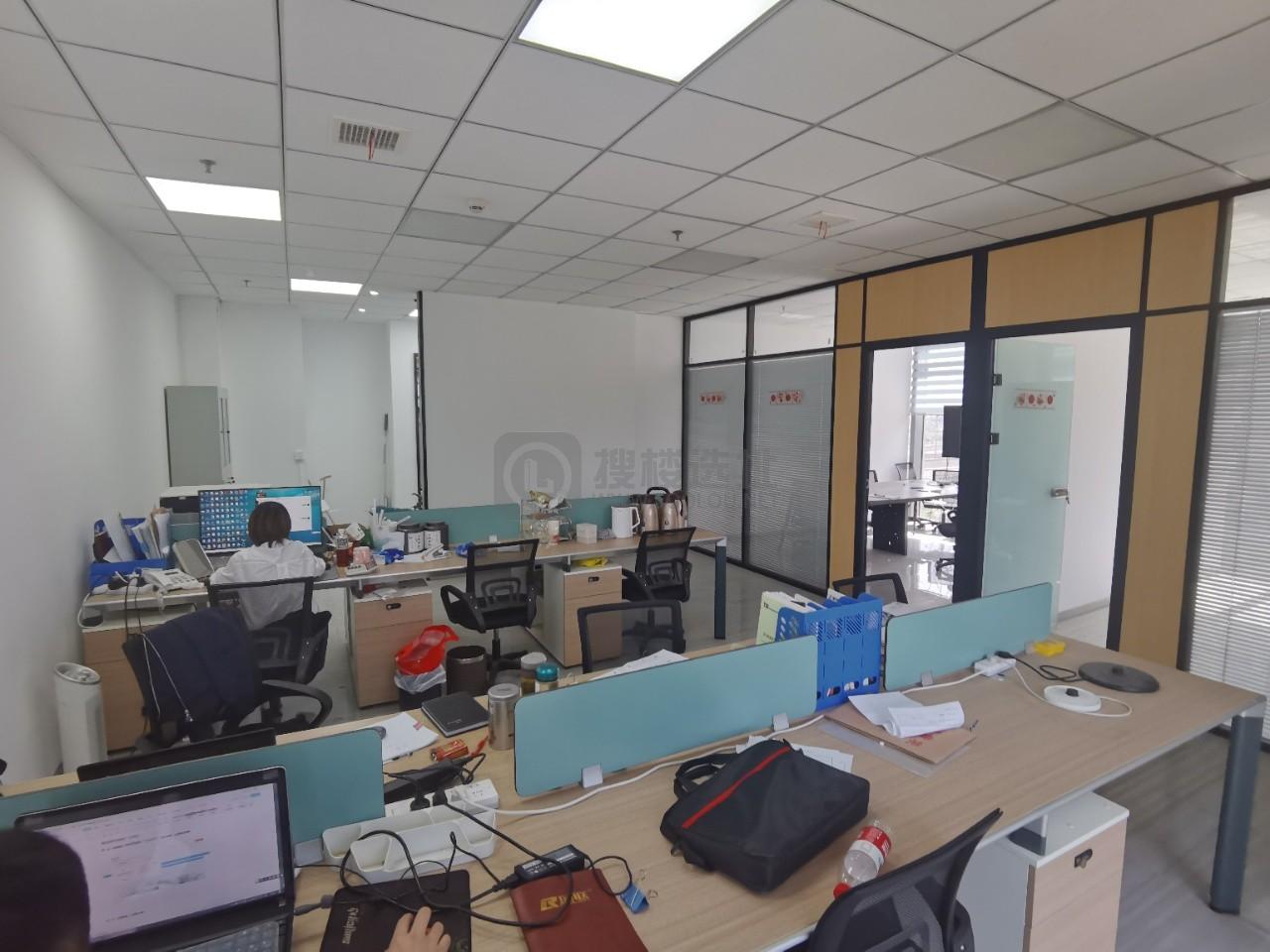 绿地之窗面积120平