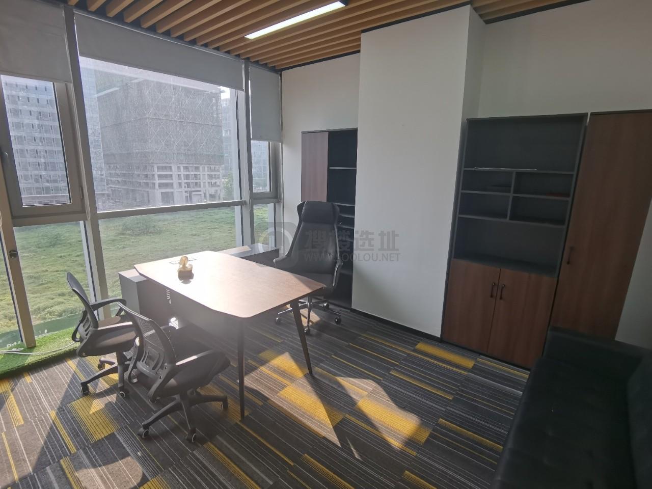 绿地之窗面积187平