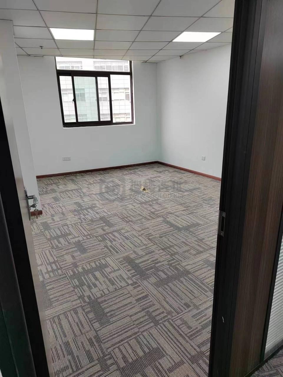 华通科技园面积483平