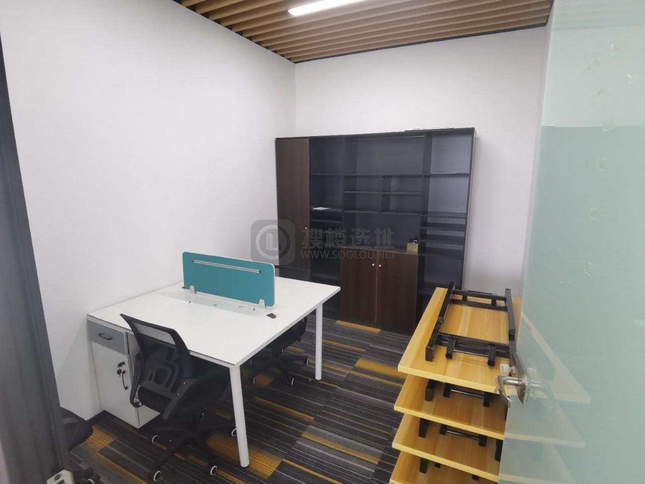 绿地之窗面积187平