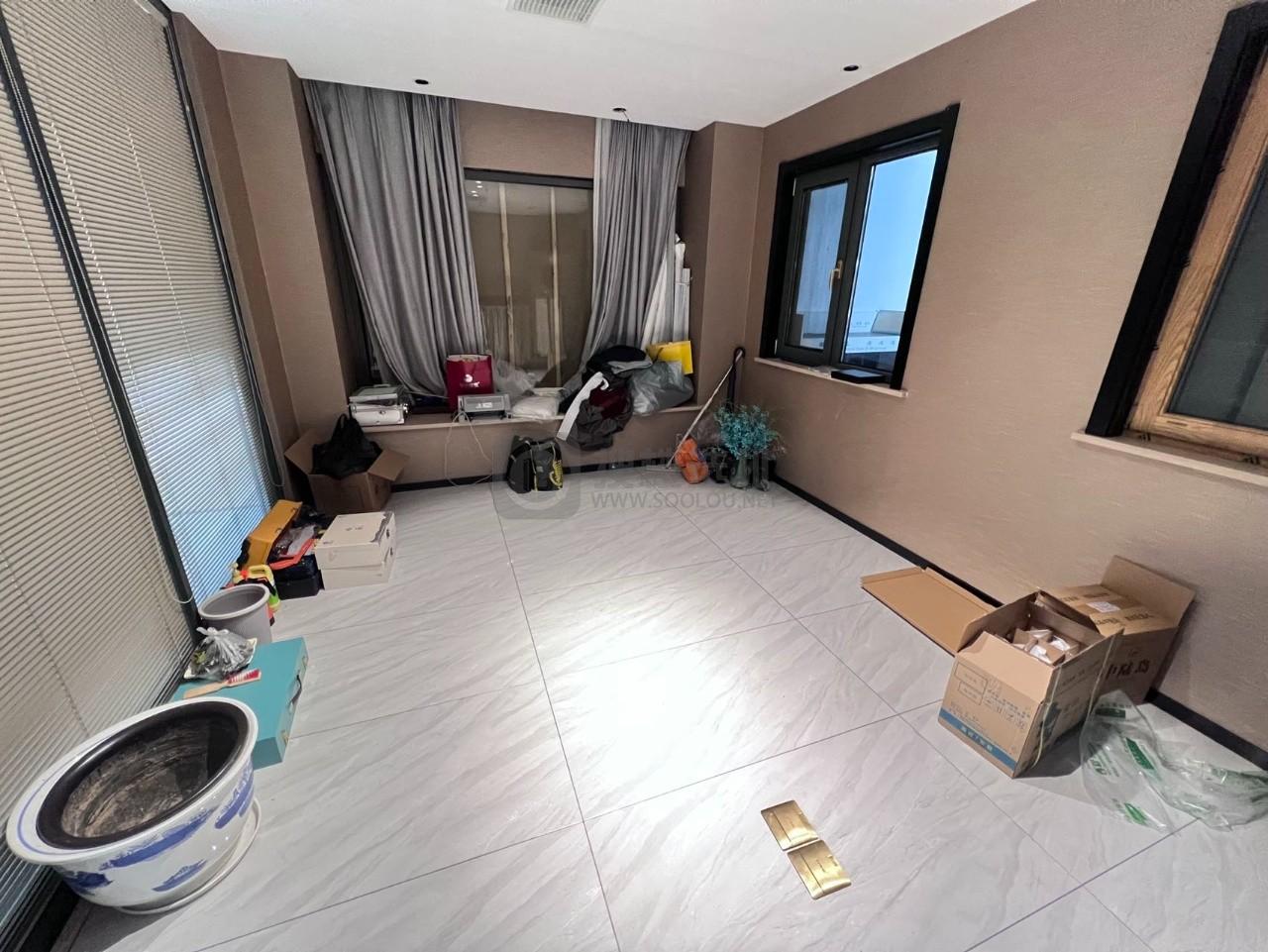 方圣产业园面积158平