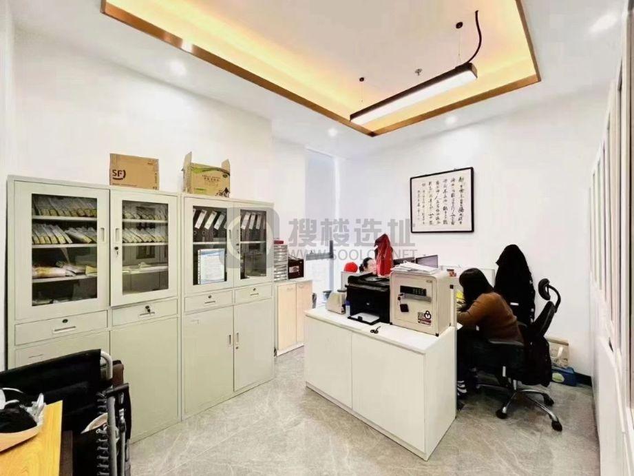 雨花客厅面积90平