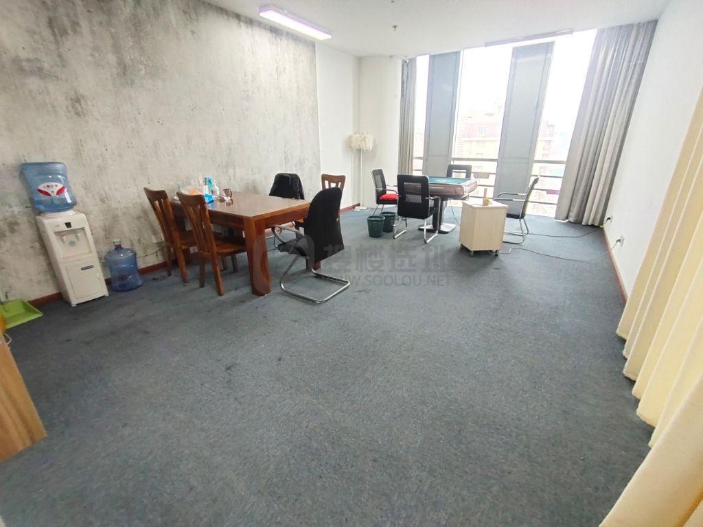 楚翘城面积270平