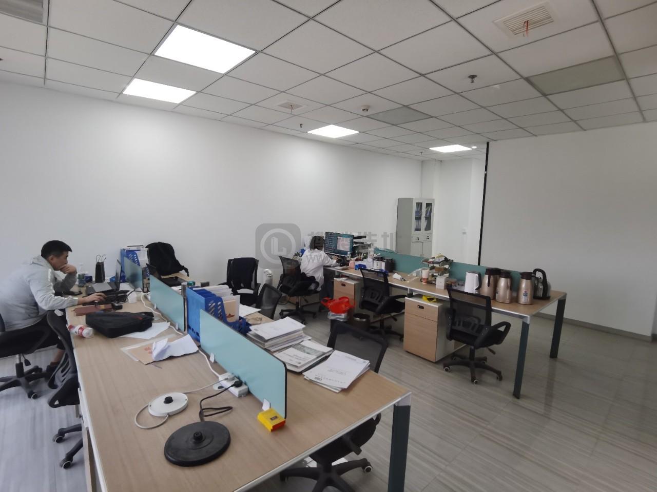 绿地之窗面积120平