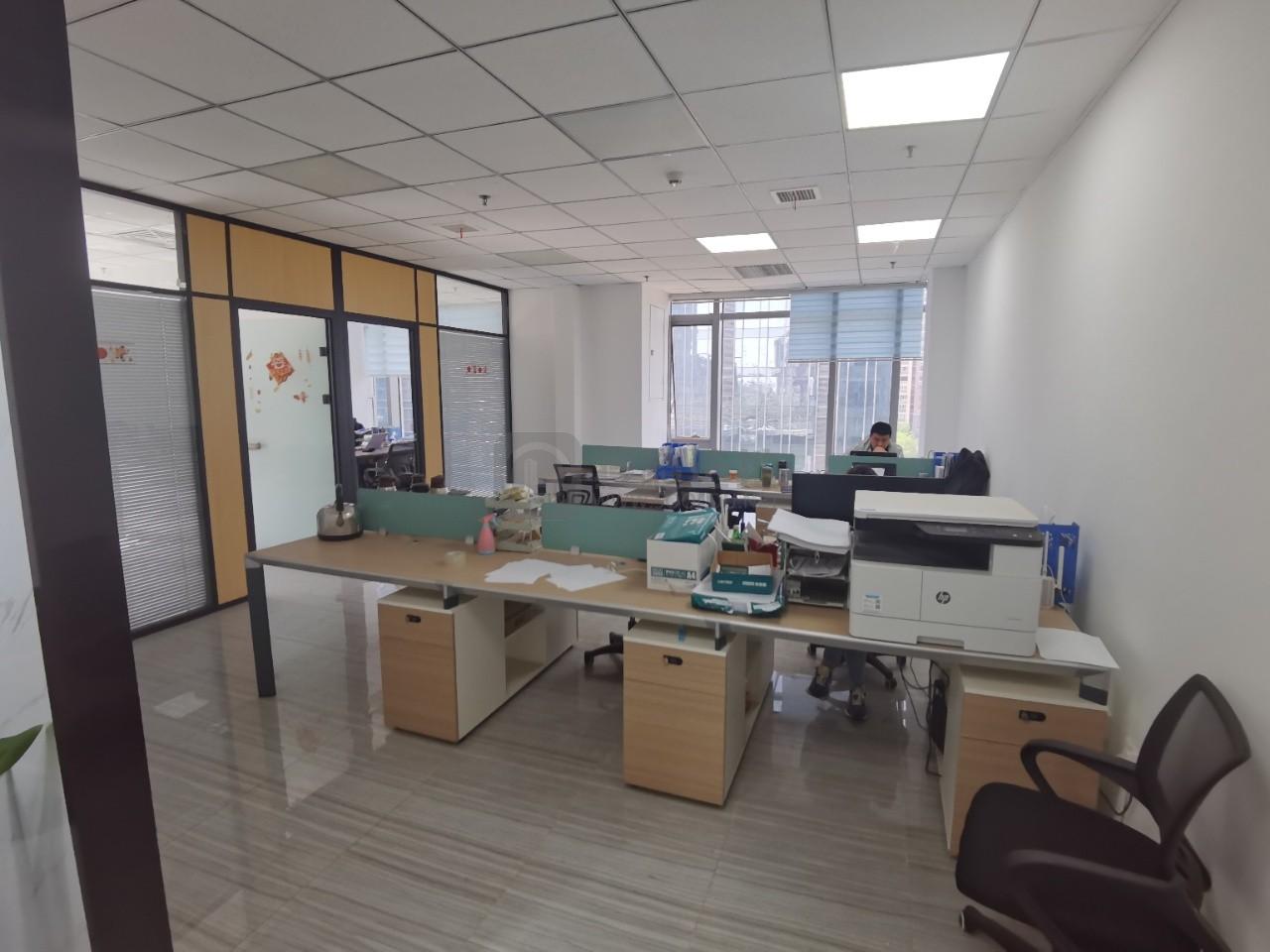 绿地之窗面积120平