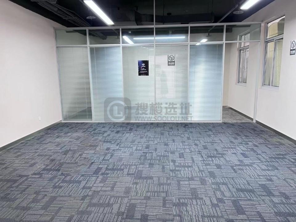 方圣产业园面积115平