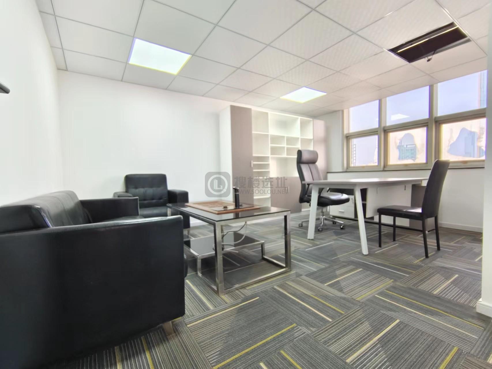 华威大厦面积160平