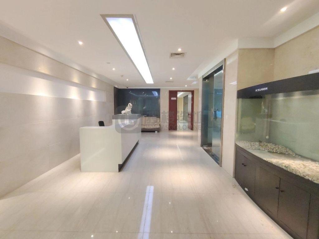 东鼎大厦面积377平