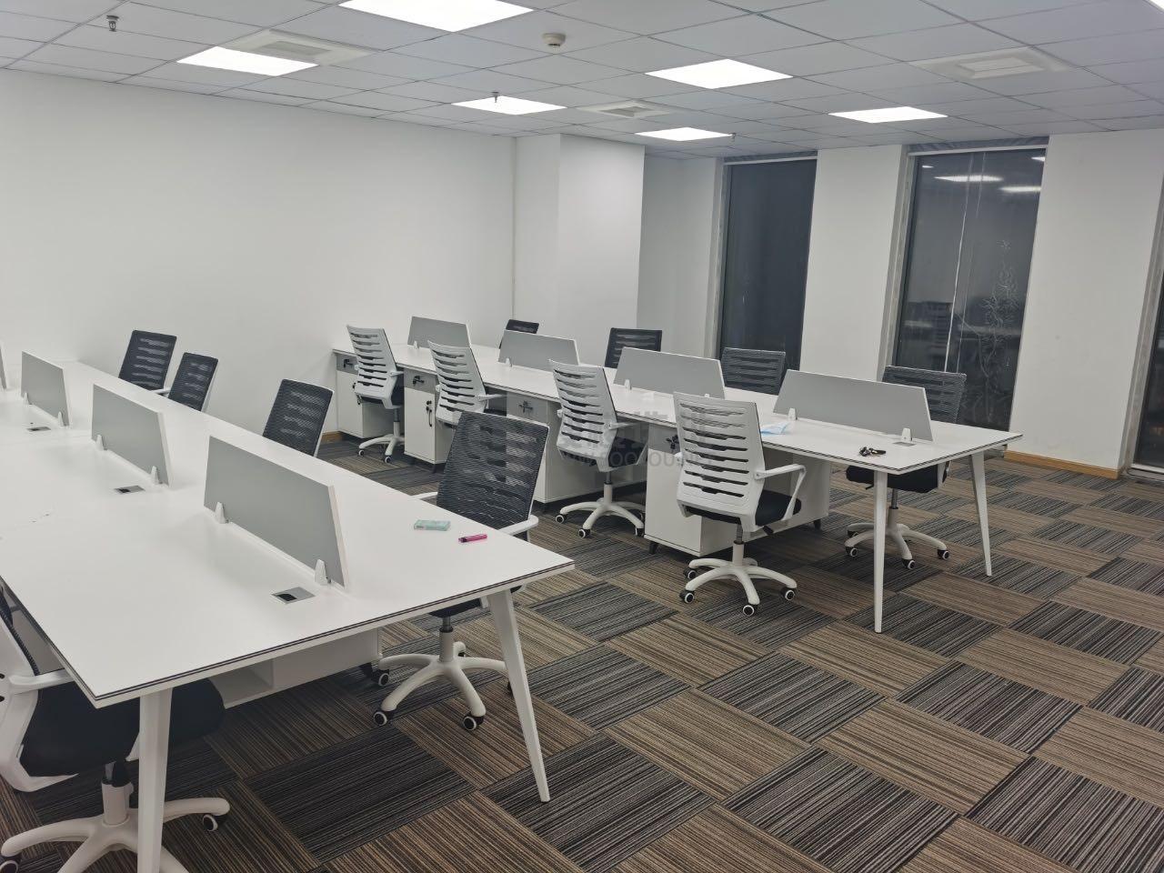  德基大厦面积220平