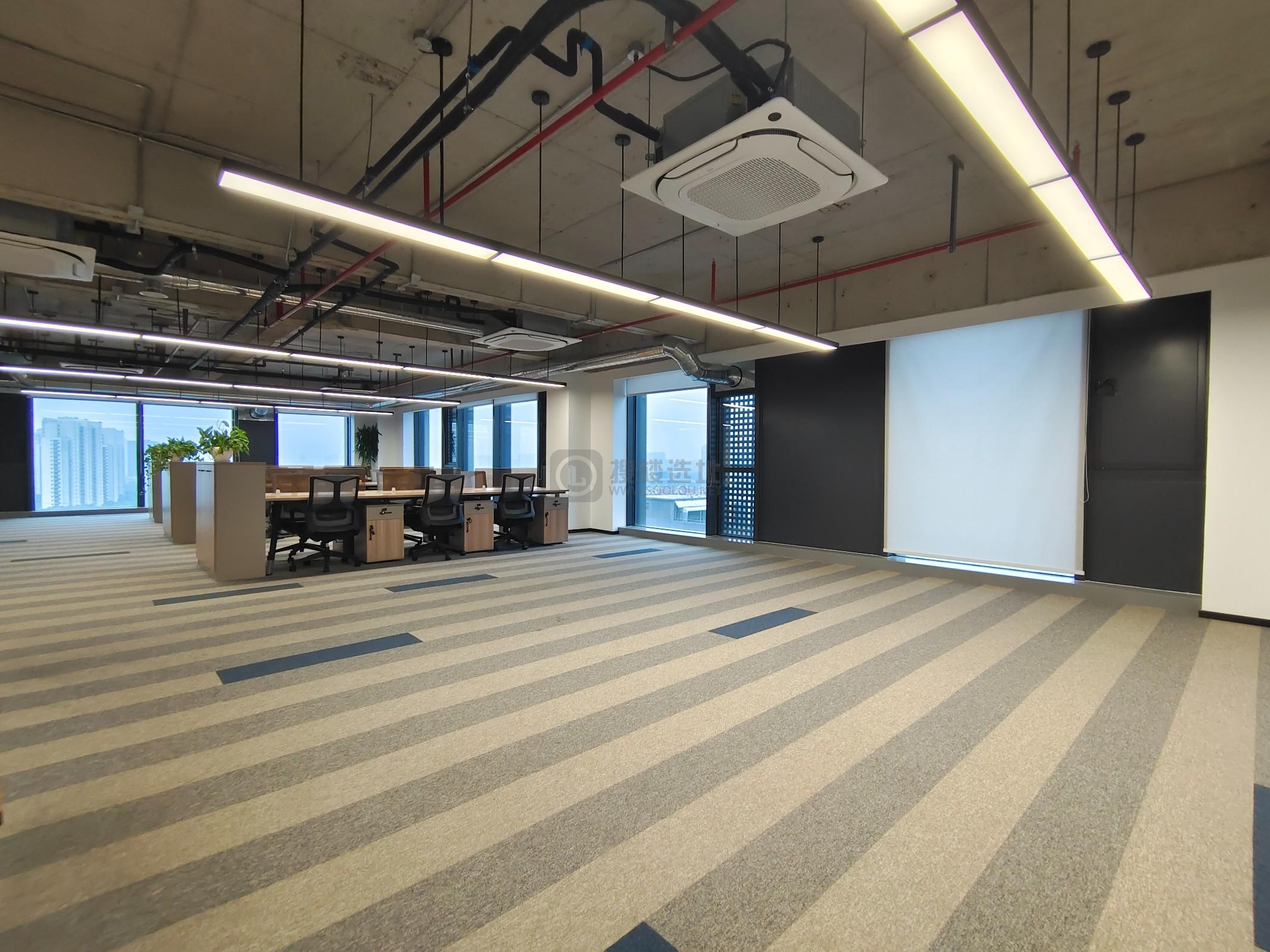 嘉瑞中心面积277平