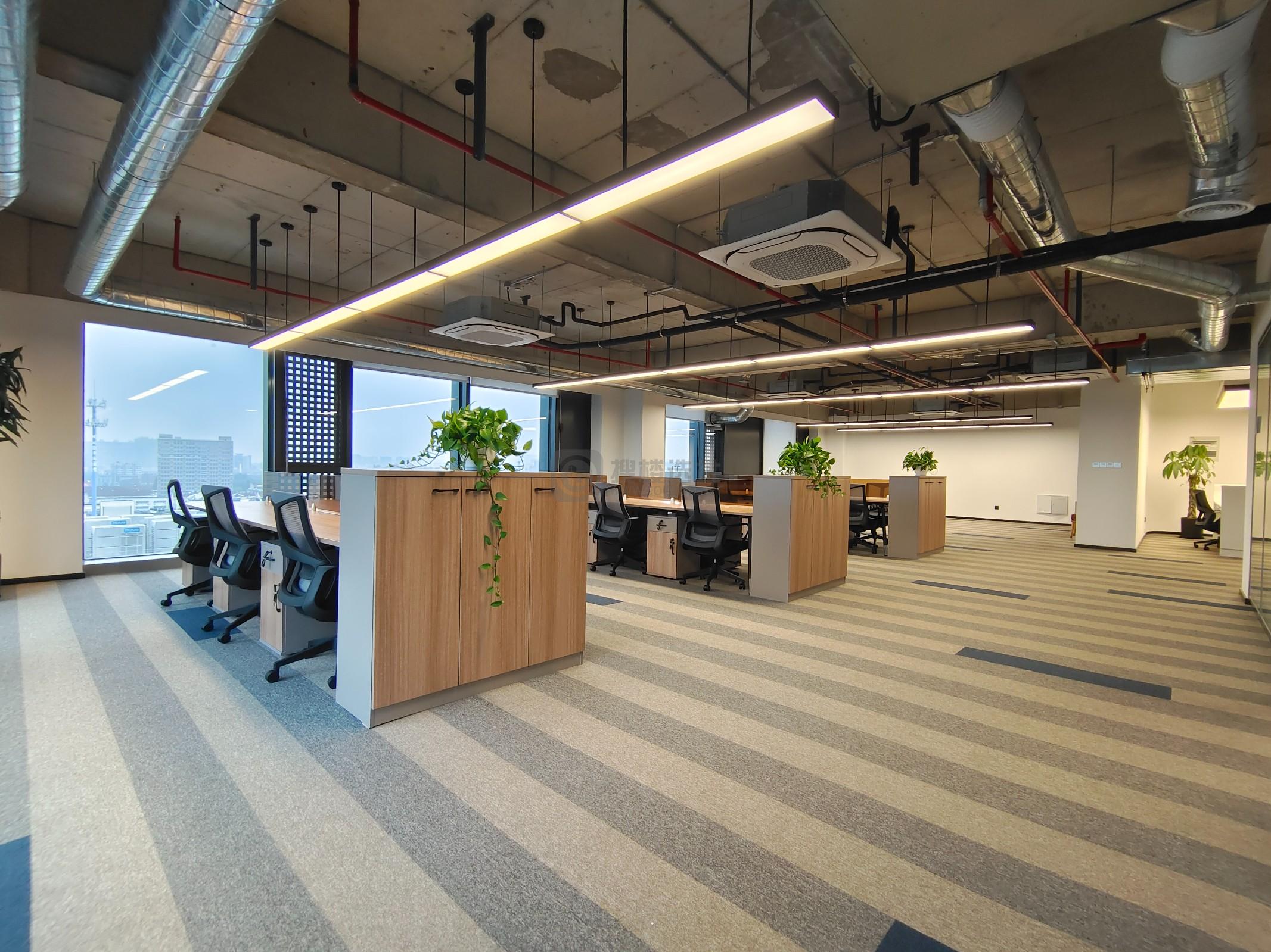 嘉瑞中心面积277平