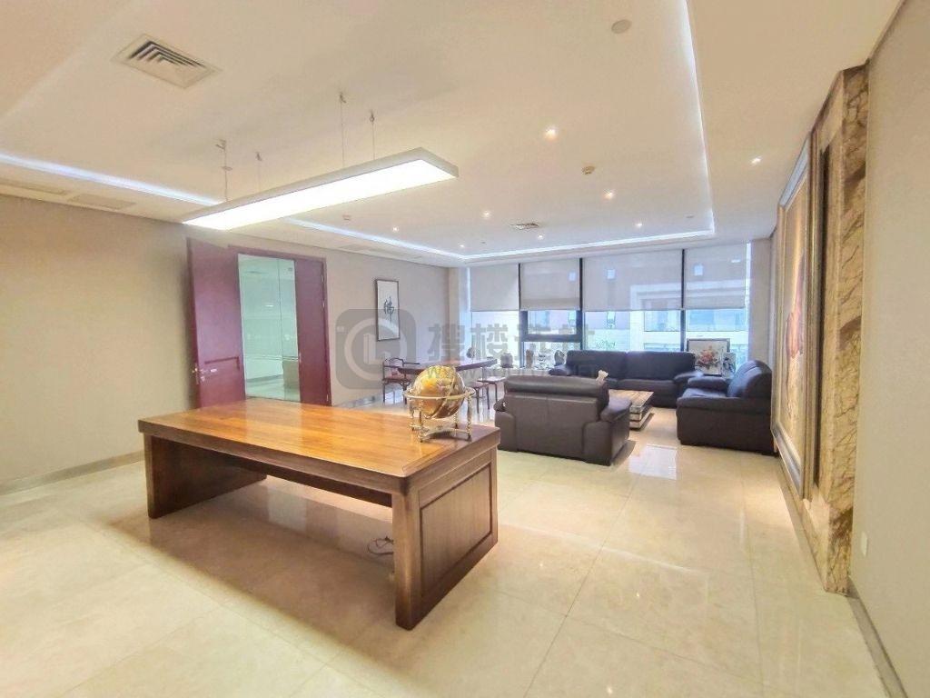 东鼎大厦面积377平