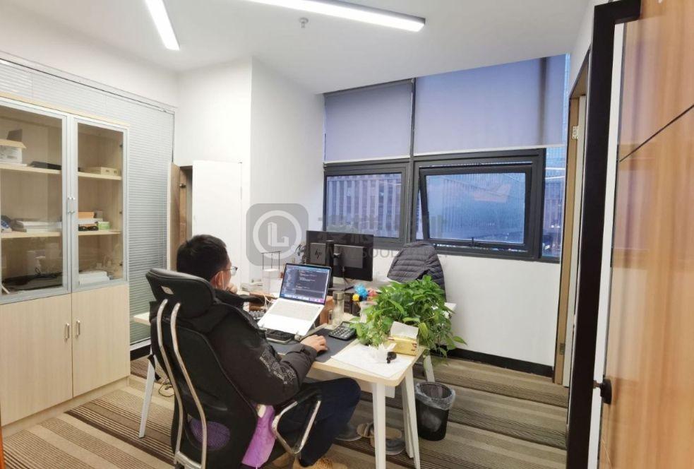  华利国际大厦面积300平