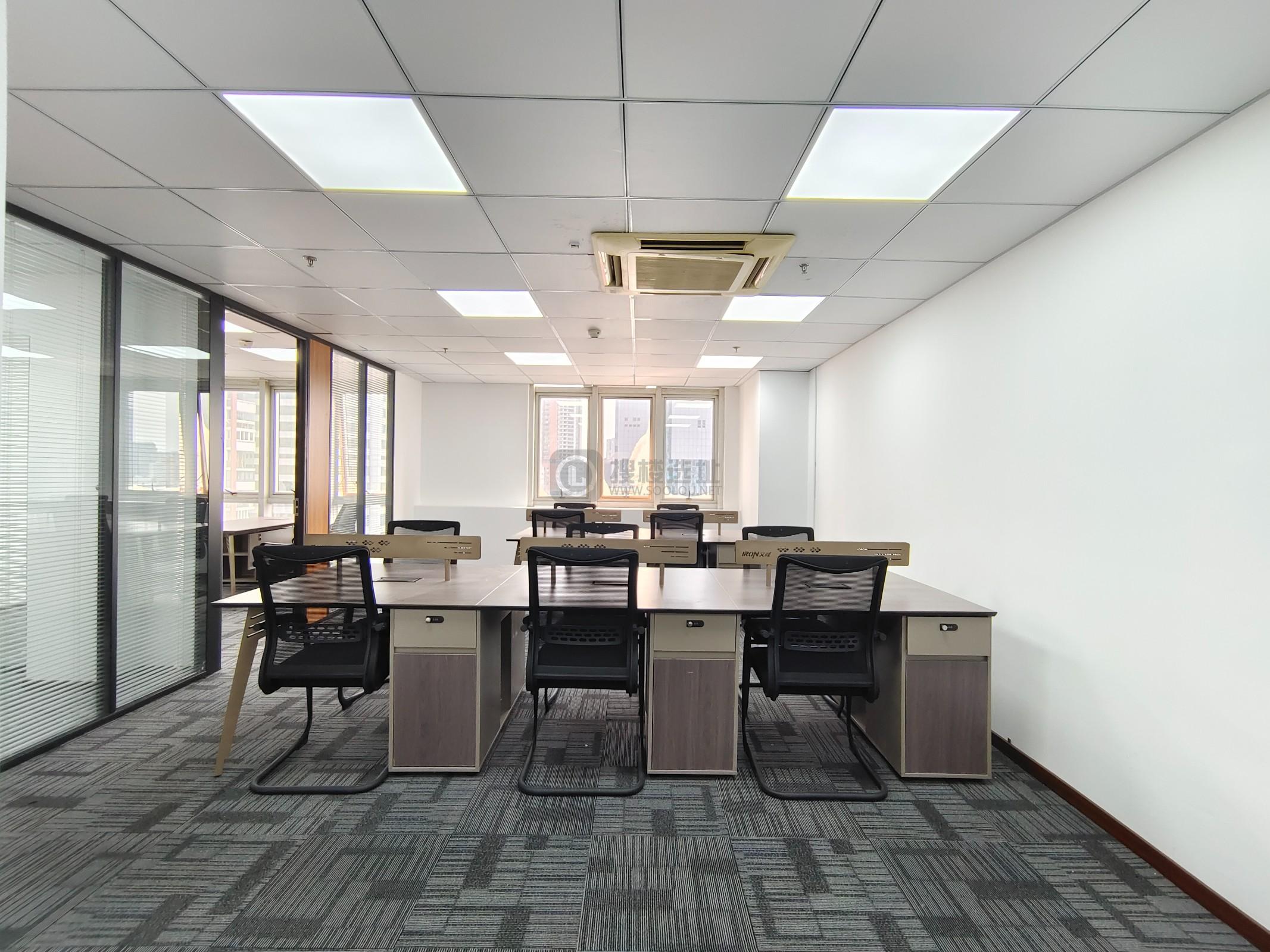 华威大厦面积90