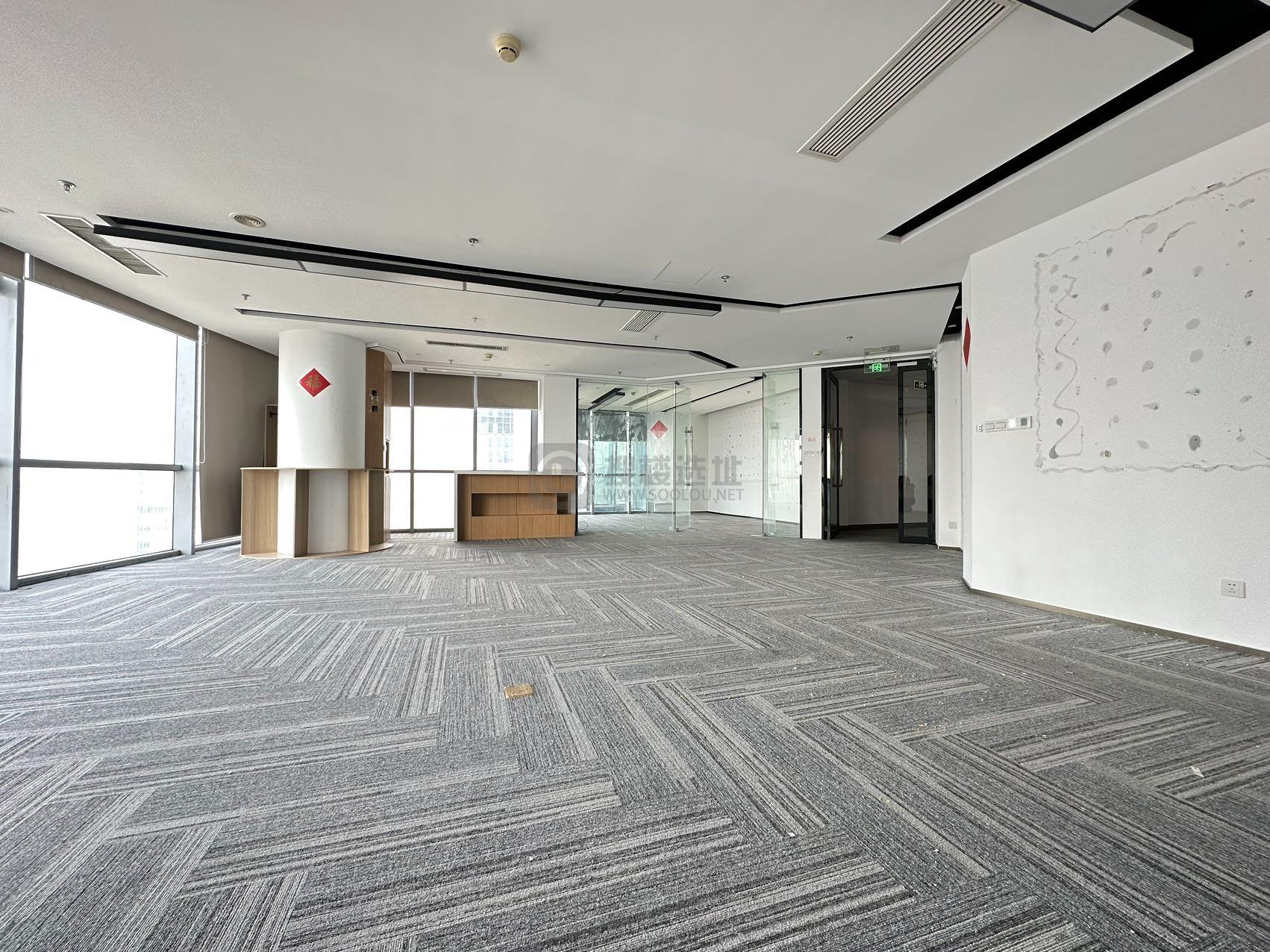 新地中心面积199平