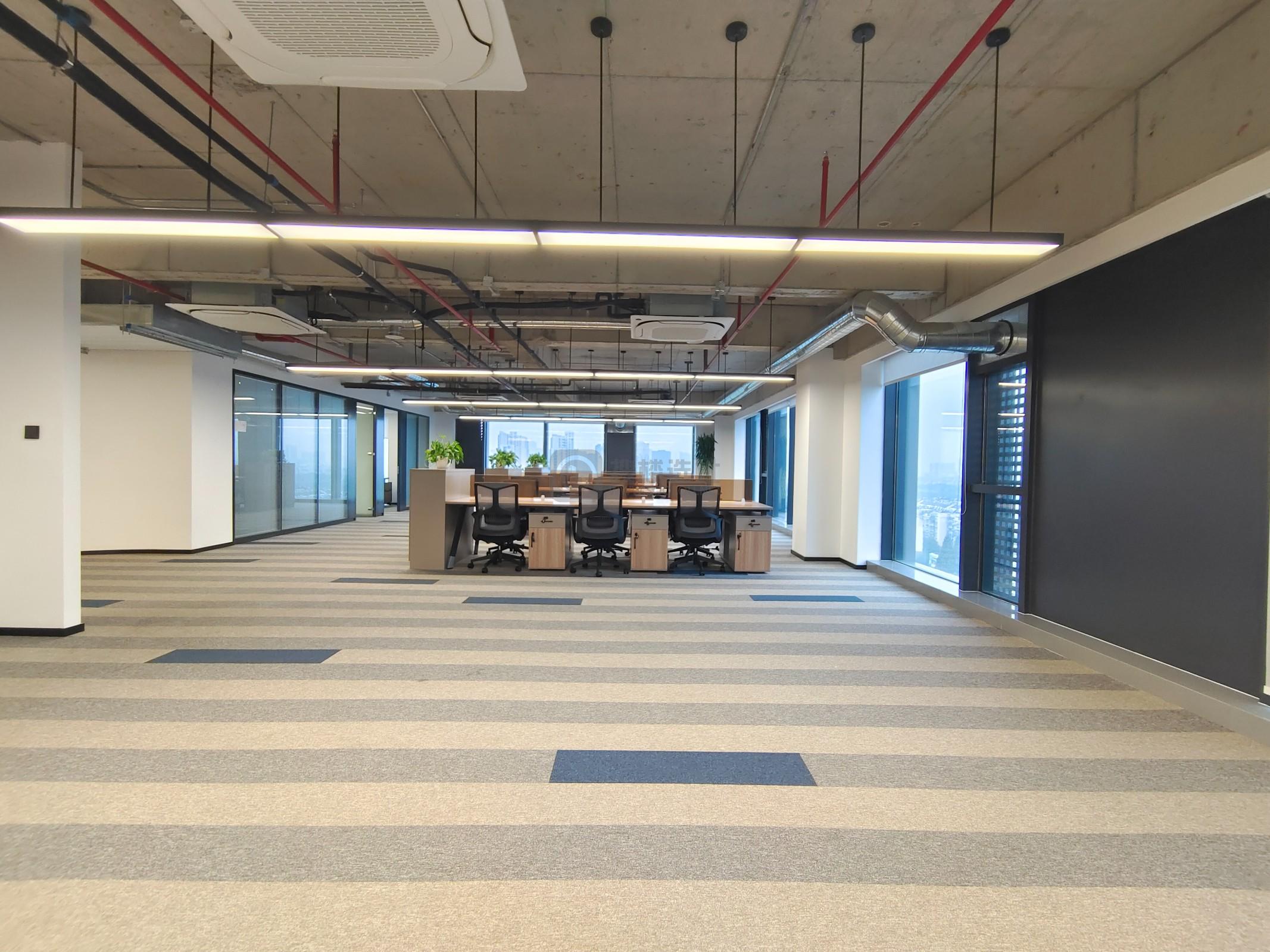 嘉瑞中心面积277平