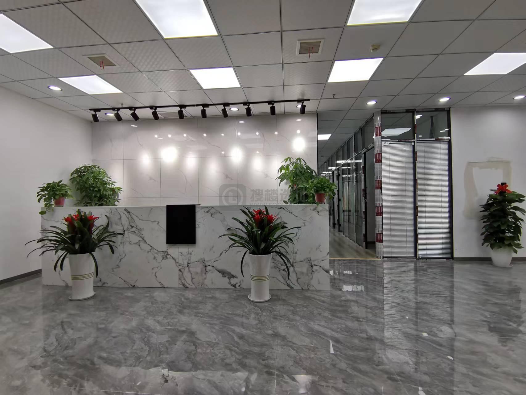  德基大厦面积560平