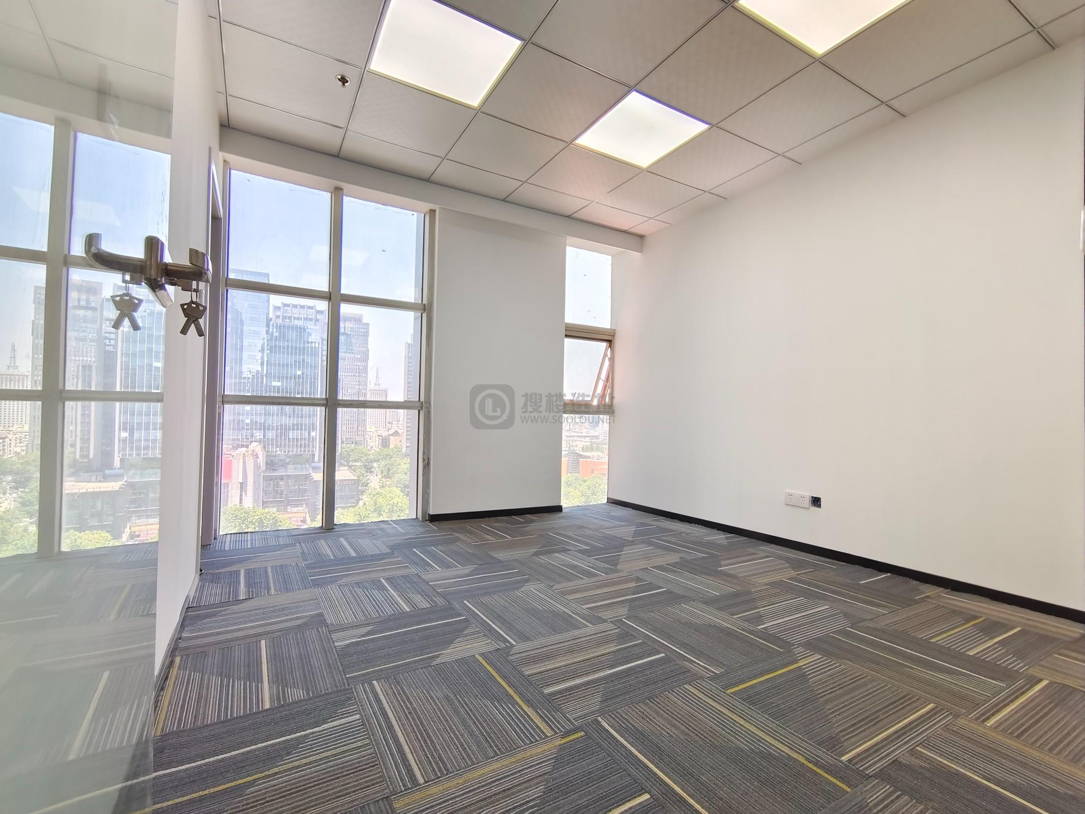 隆盛大厦面积250平