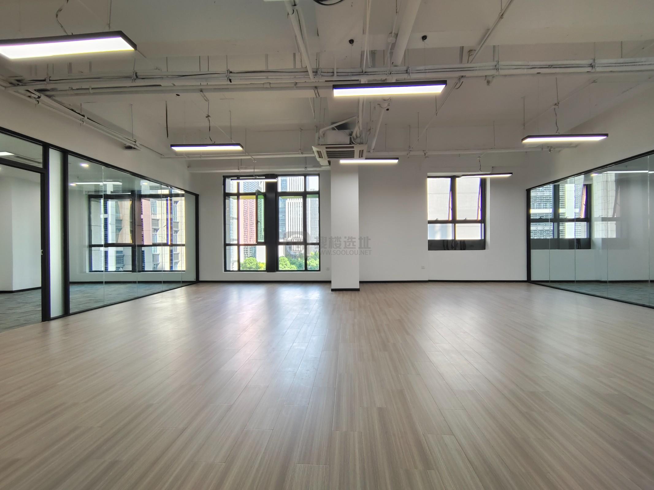 江苏省建大厦面积300平