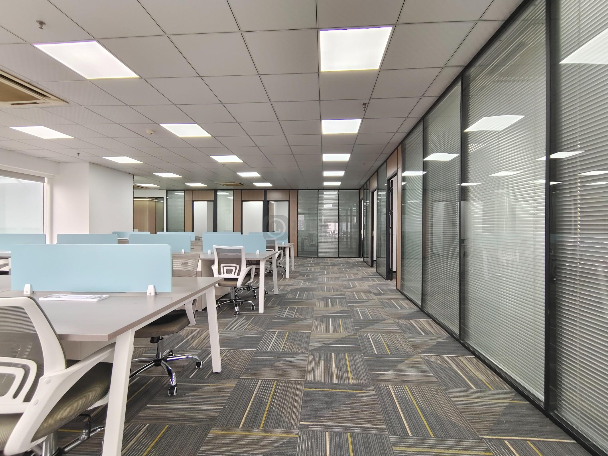 商茂世纪广场面积370平