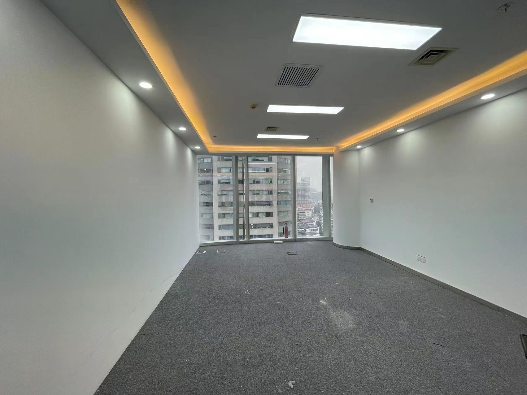 云峰大厦面积257平