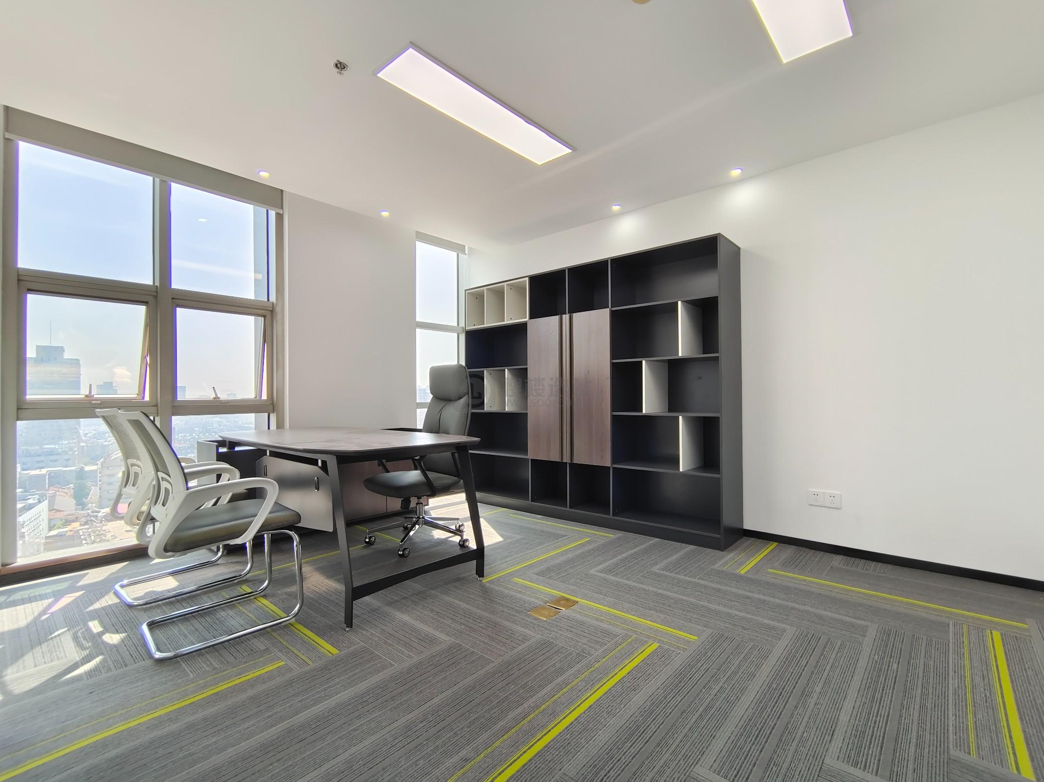 隆盛大厦面积173平