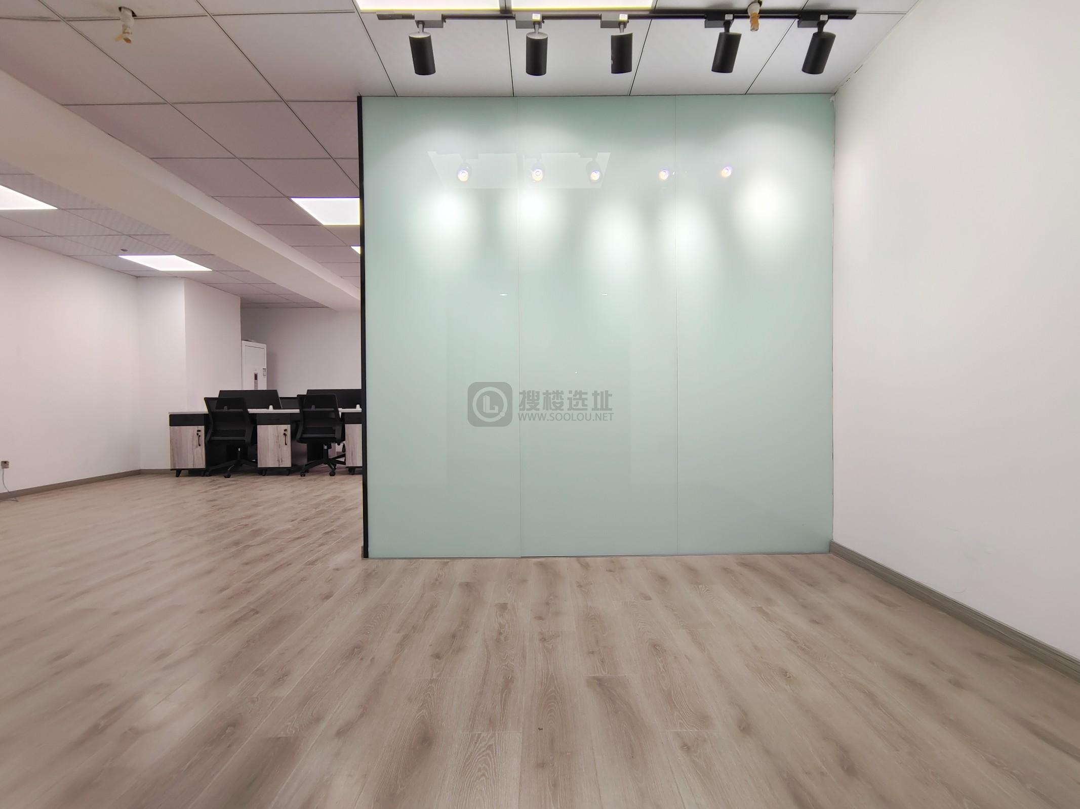 长安国际中心面积110平