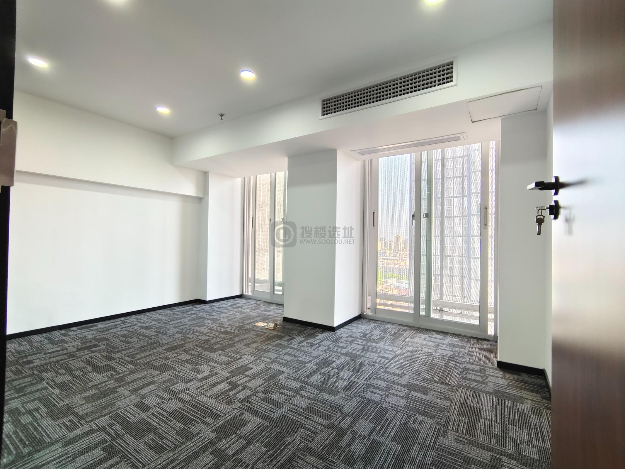 长发中心（CFC）面积408平