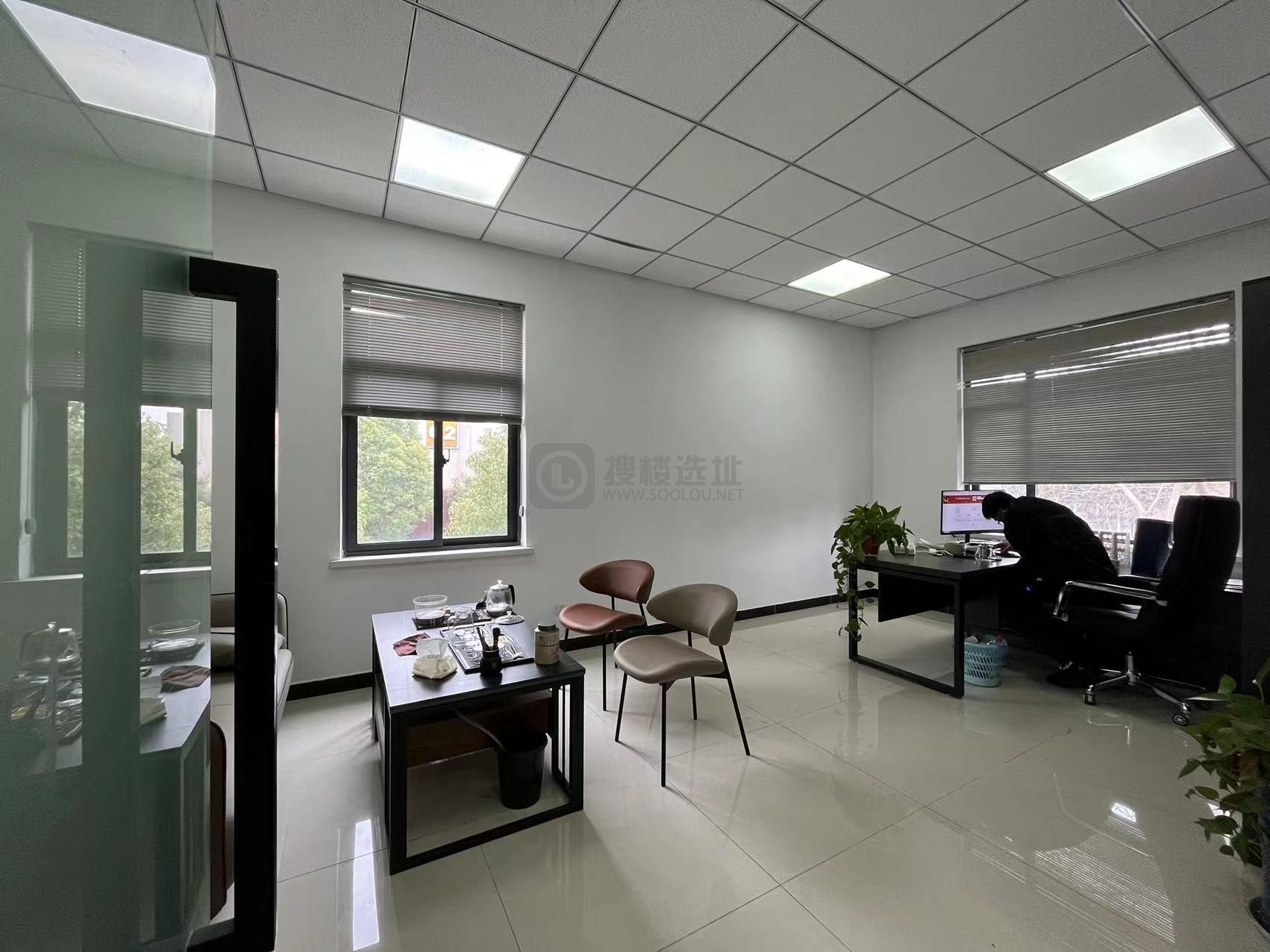 秣陵九车间面积130平