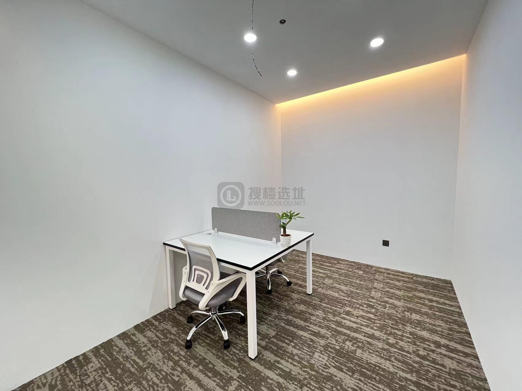 中海龙湾财富中心面积158平