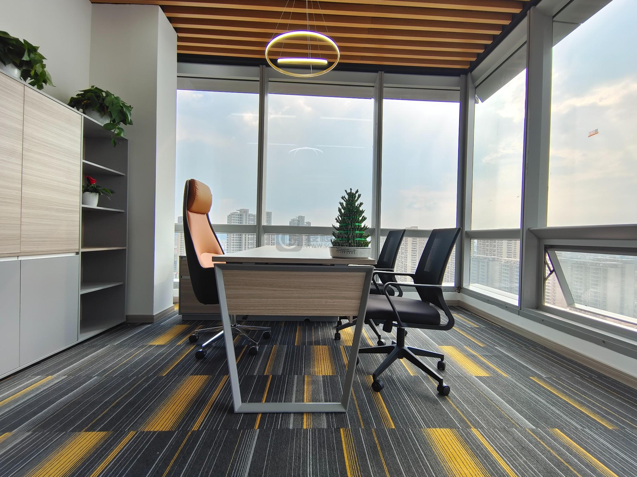 万科都荟天地面积324平