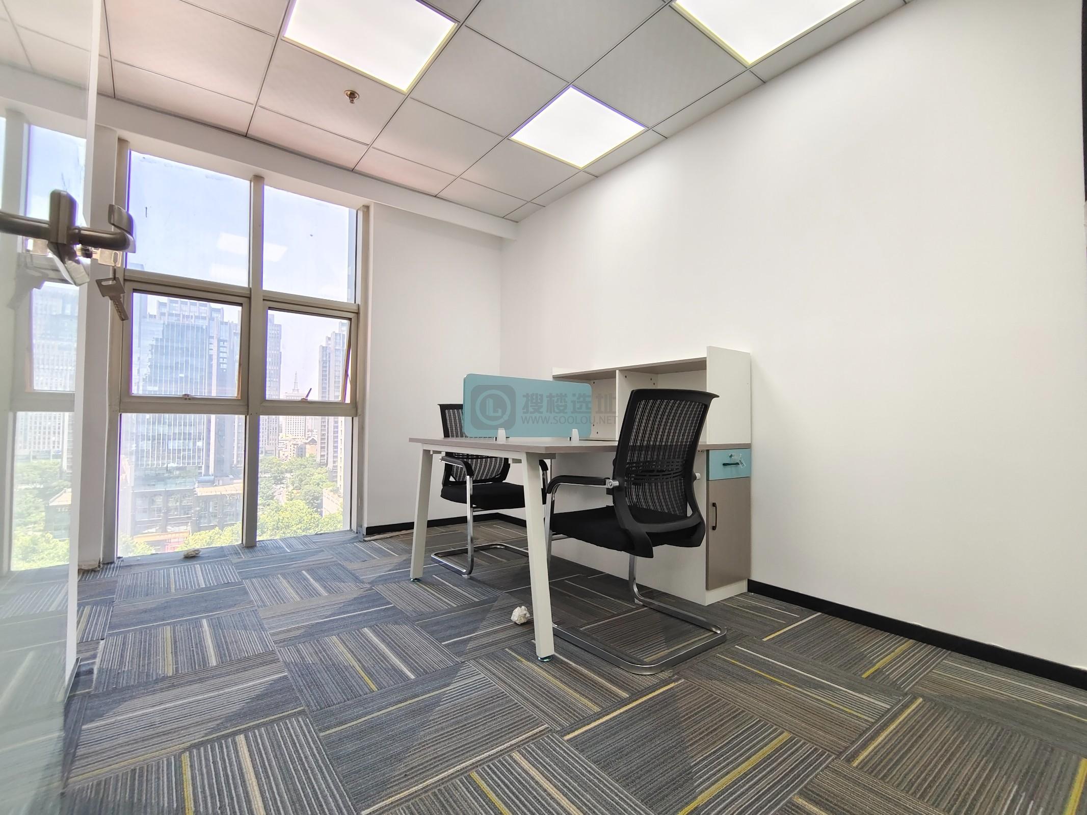 隆盛大厦面积250平