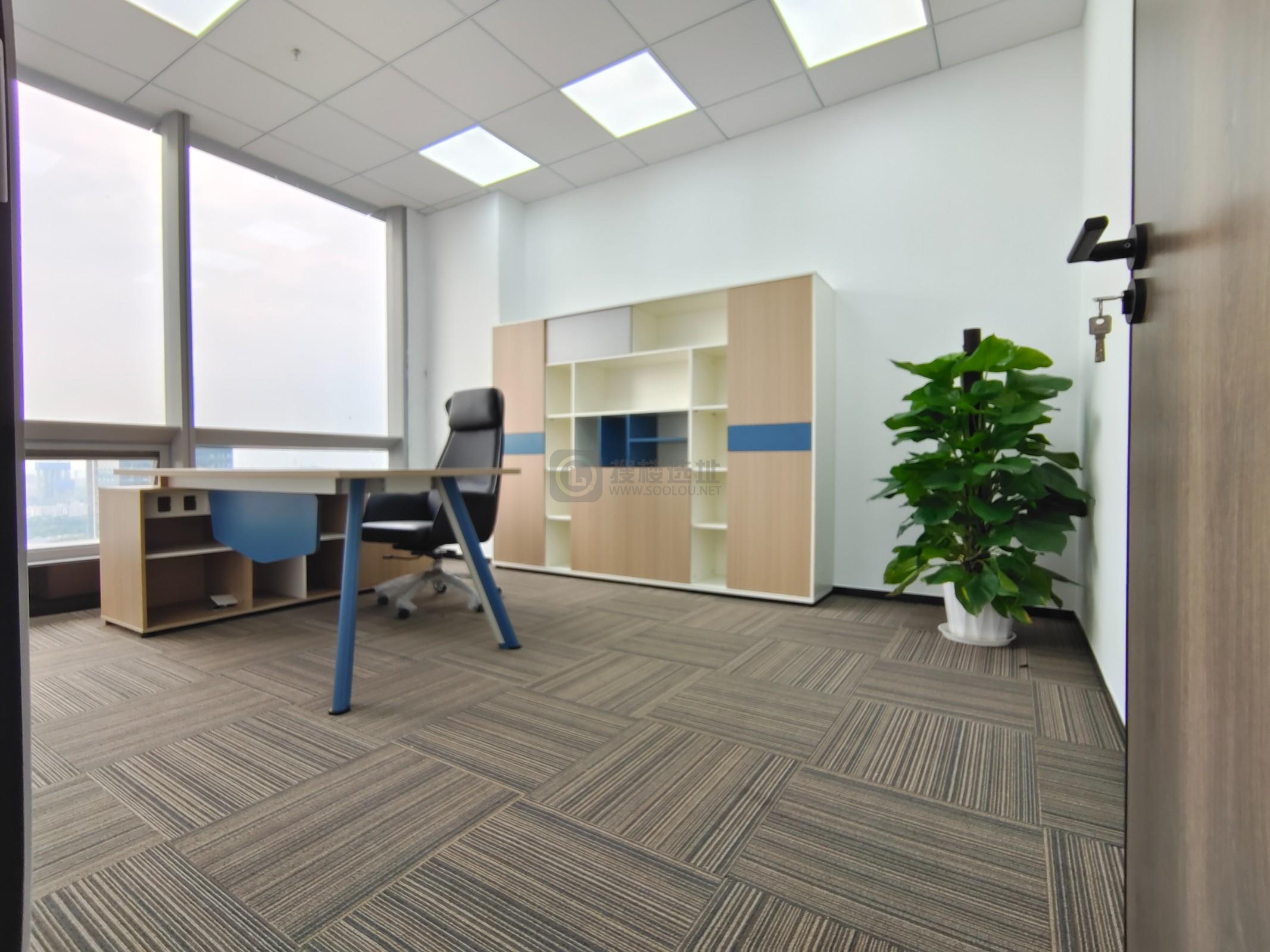 万科都荟天地面积301平