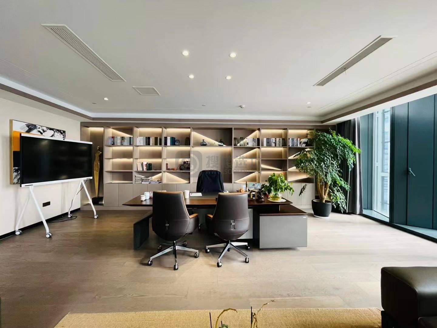 南京金融城面积1400平