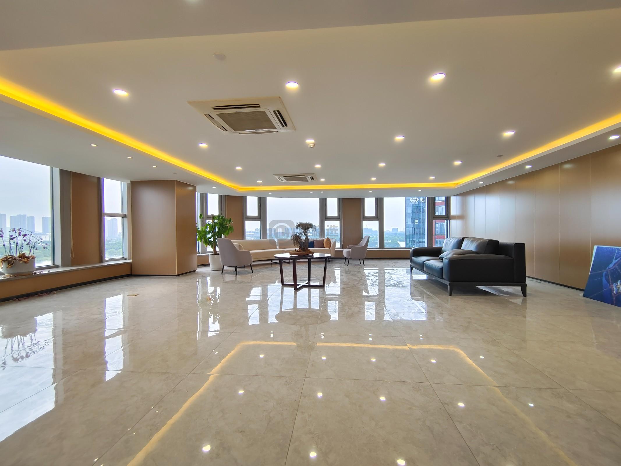 九龙湖企业总部园面积1036平