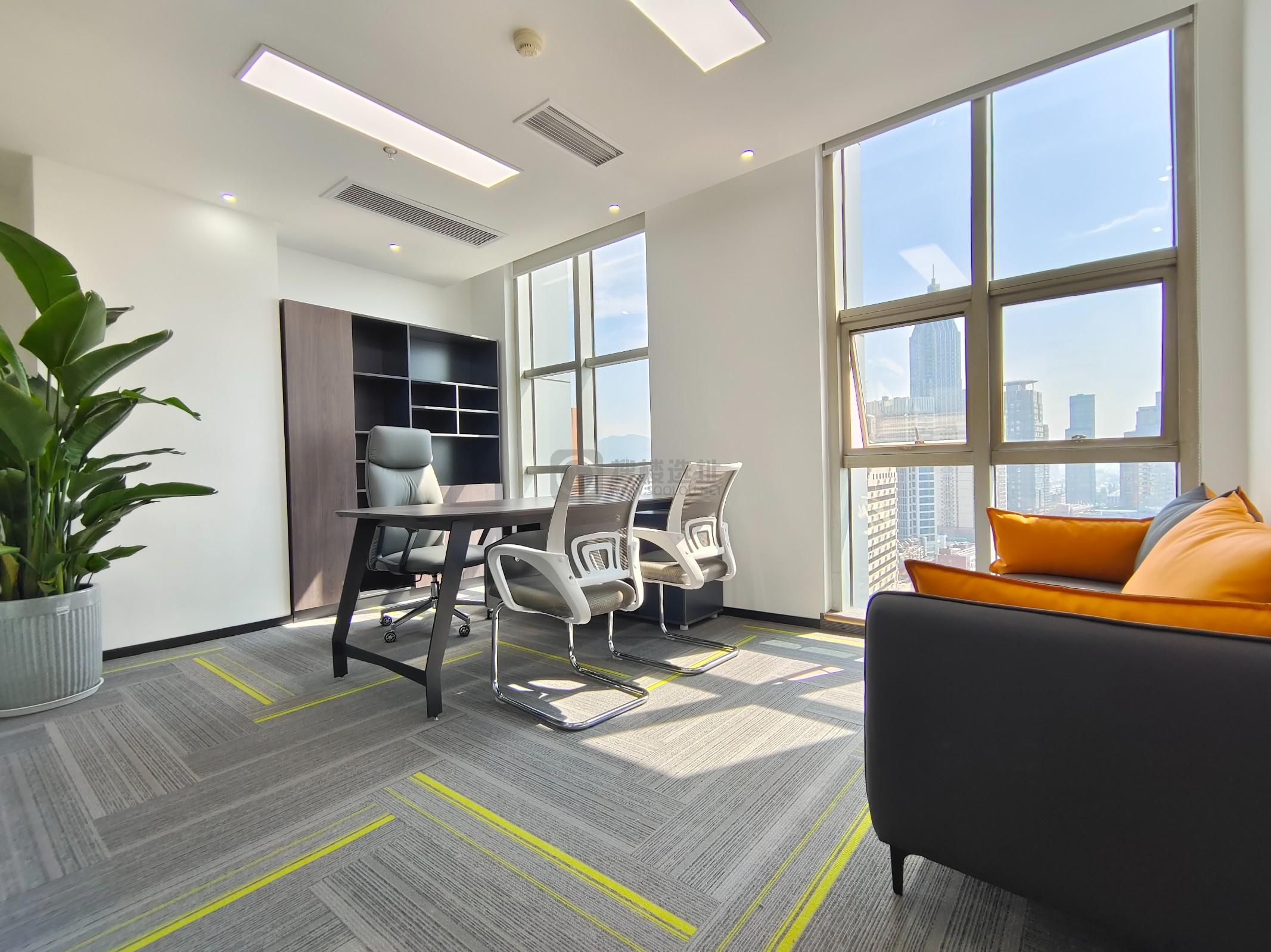 隆盛大厦面积246平