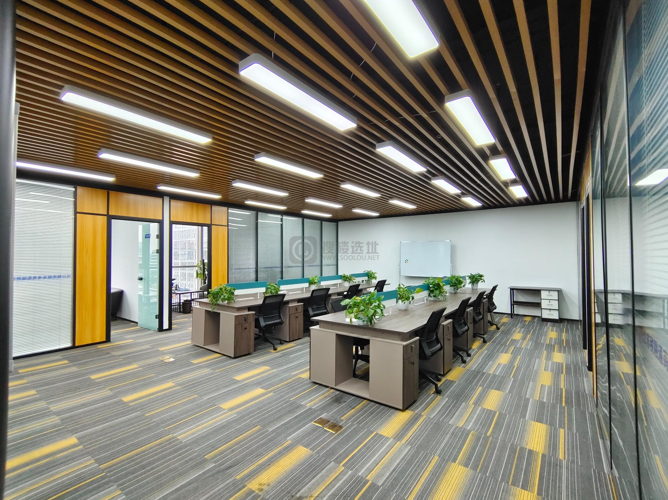 绿地之窗面积220平