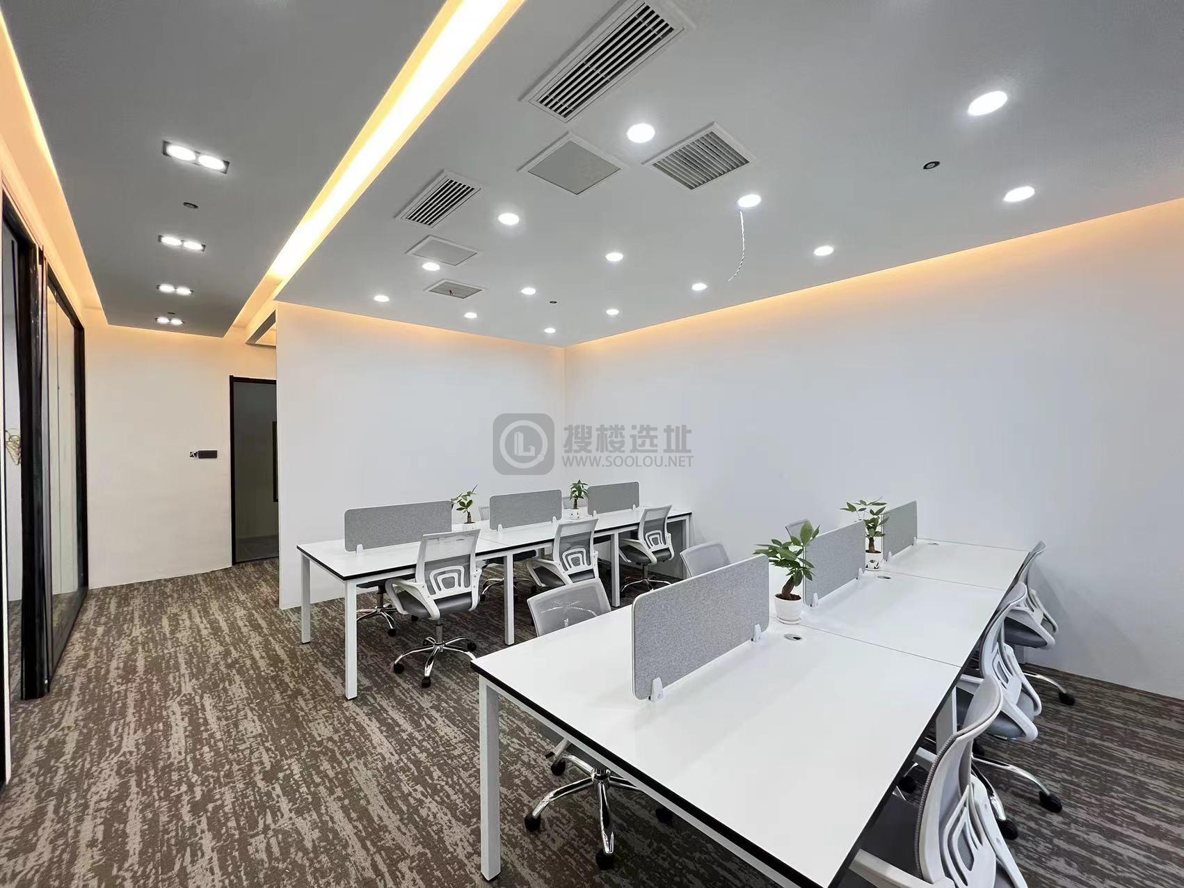 中海龙湾财富中心面积118平