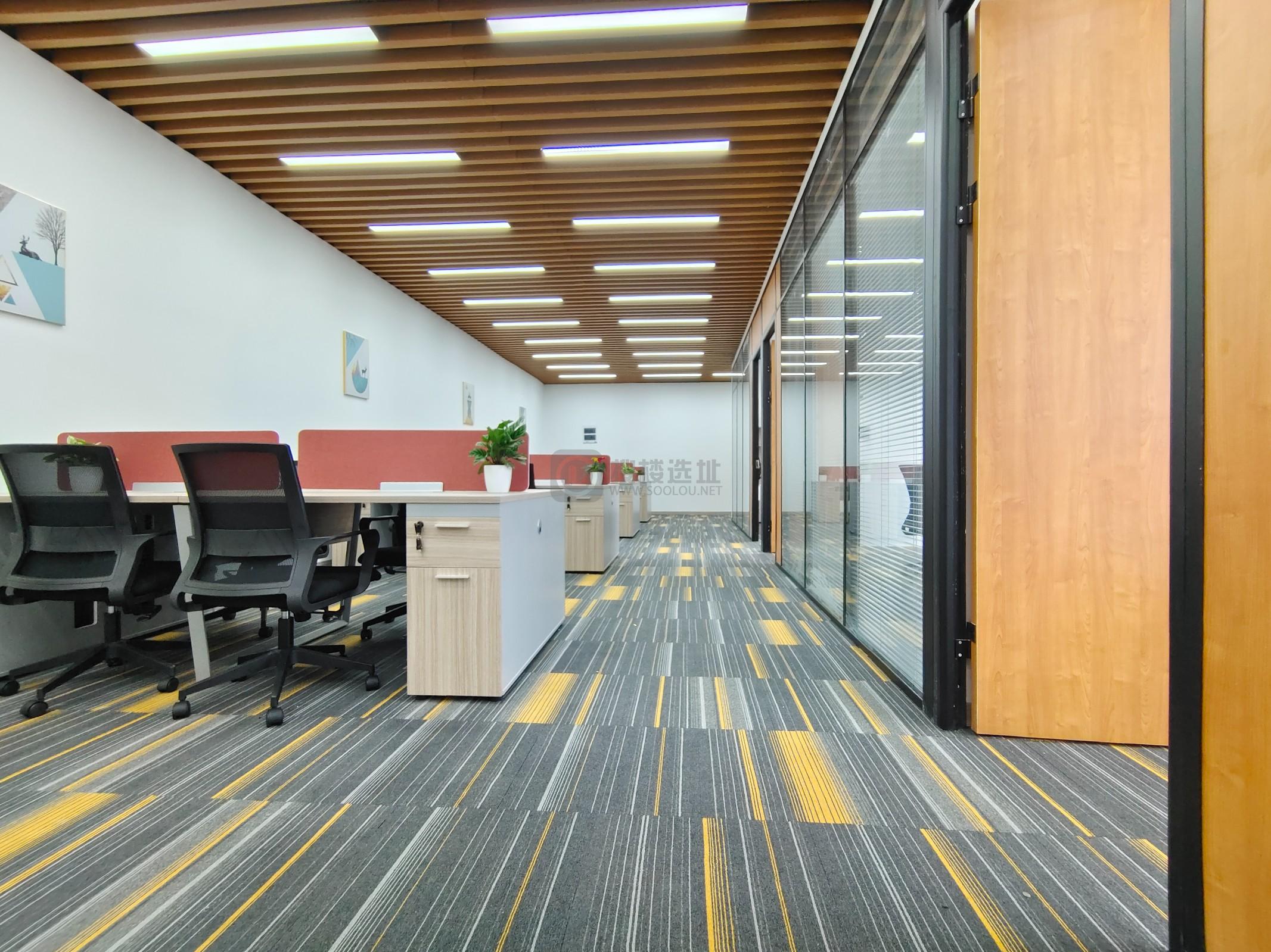 万科都荟天地面积180平