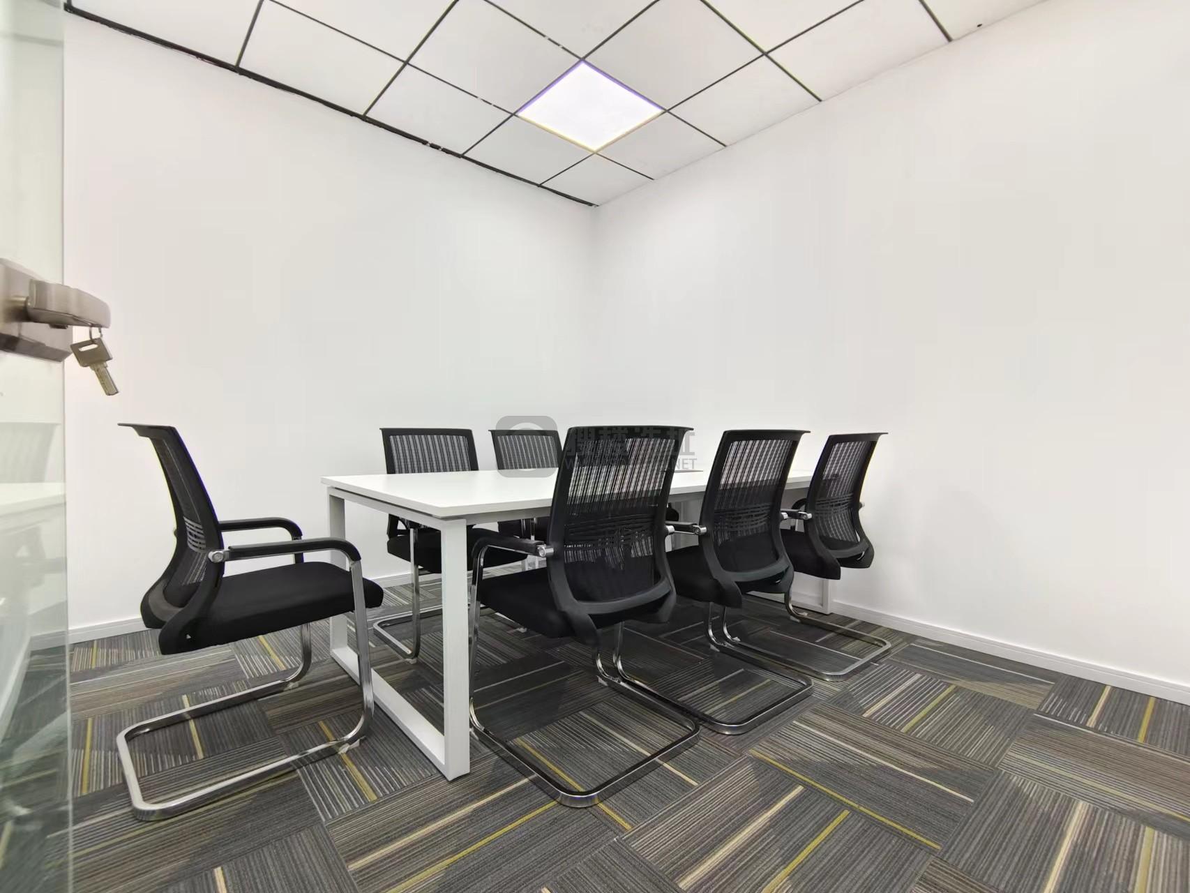 商茂世纪广场面积140平