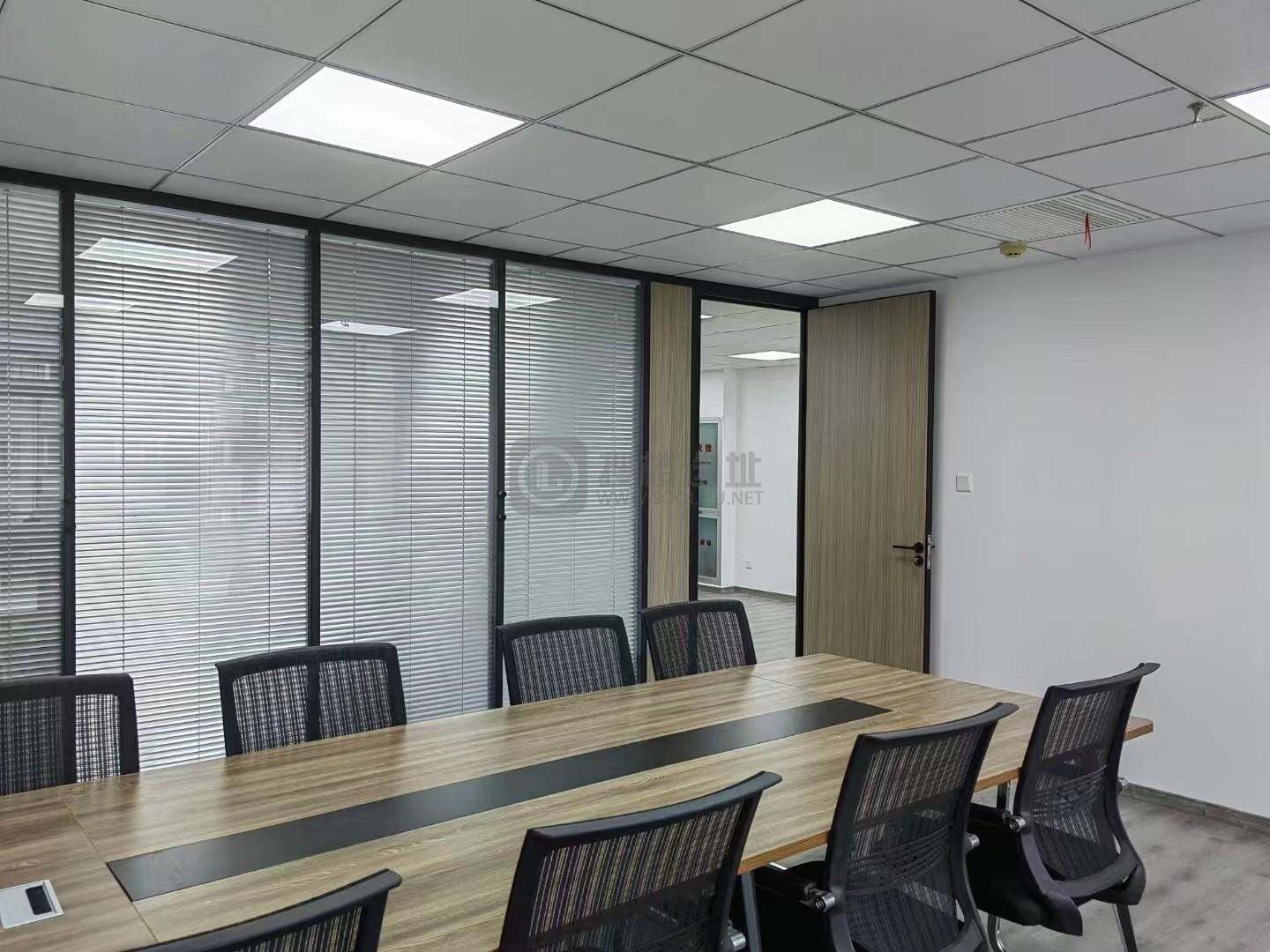 城开国际大厦面积206平