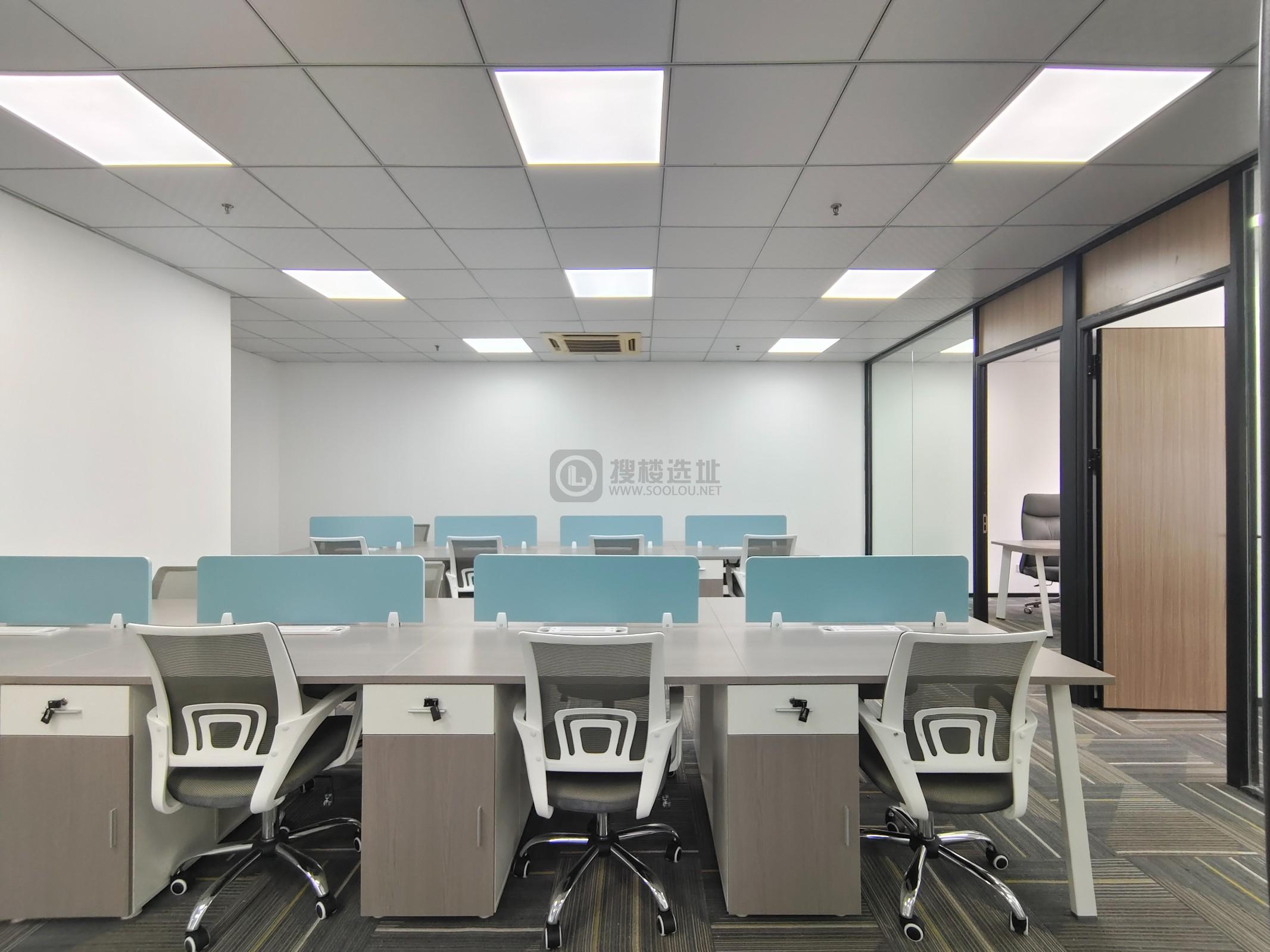 商茂世纪广场面积179平